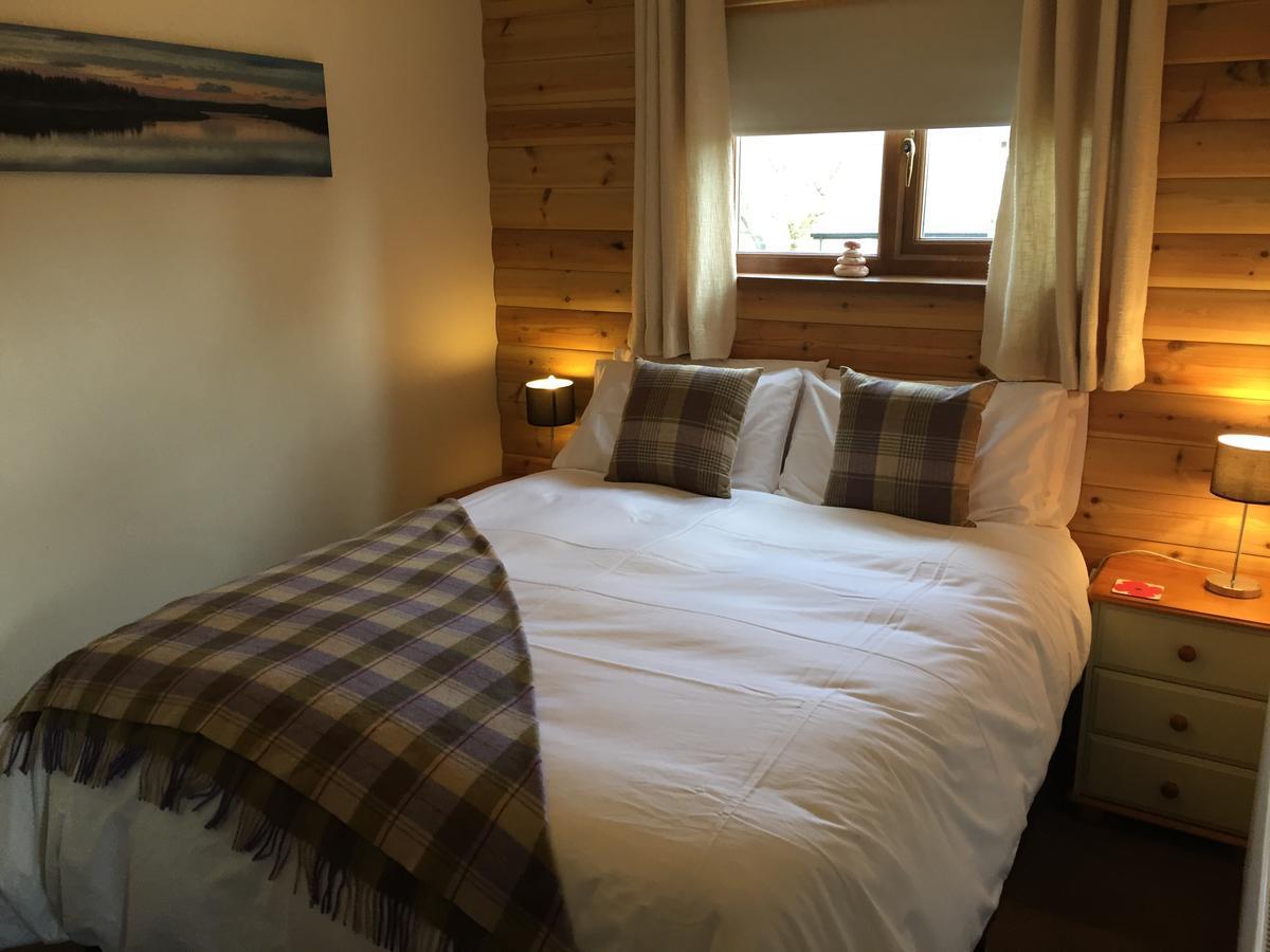 Swansea Log Cabin Pontardawe Kültér fotó
